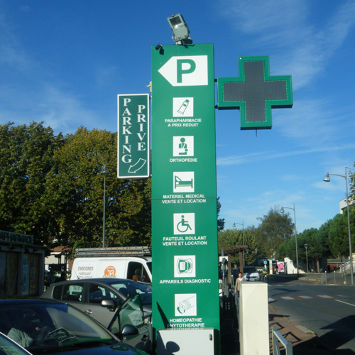 Signalisation, publicitaire, Fabricant, Enseigne, affiche, publicitaire, extérieur, avec, néon, Maroc, ville, Marrakech, Casablanca, Agadir, Essaouira, Panneaux, totems